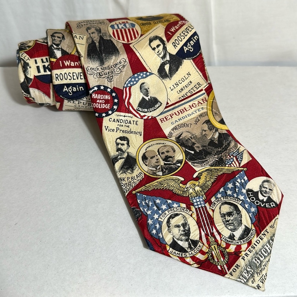 Vintage Museum Artifacts American Presidents Patriotic Print Necktie Silk